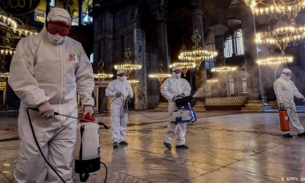 Τουρκία: Νέα «έκρηξη» κρουσμάτων με 56.000 νέες μολύνσεις